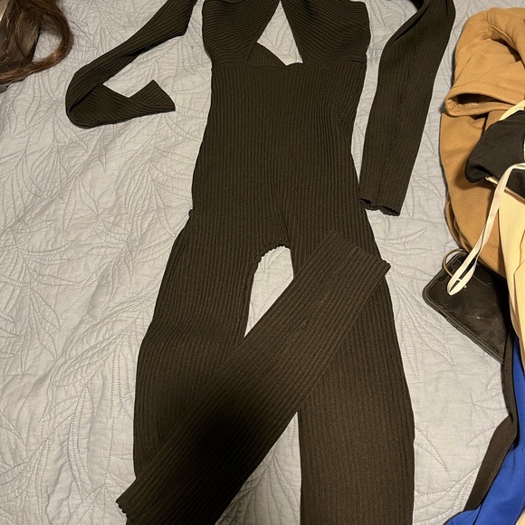 PRETTY LITTLE THING BRAND NEW BLACK JUMPSUIT - Picture 6 of 6